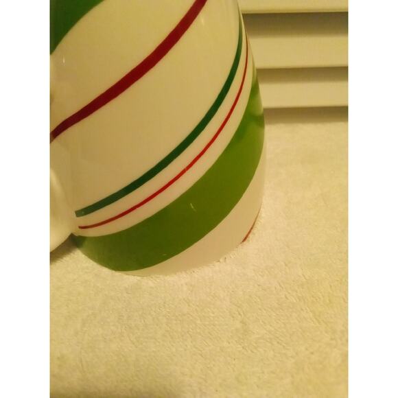 Starbucks White Green Red Stripe 2007 Holiday Christmas 12 oz Coffee Mug Cup - Picture 4 of 5